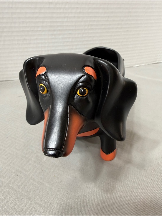 Allen Designs Other - Allen Designs Baby Otis Dachshund Dog Figurine Planter Black with Orange Accents